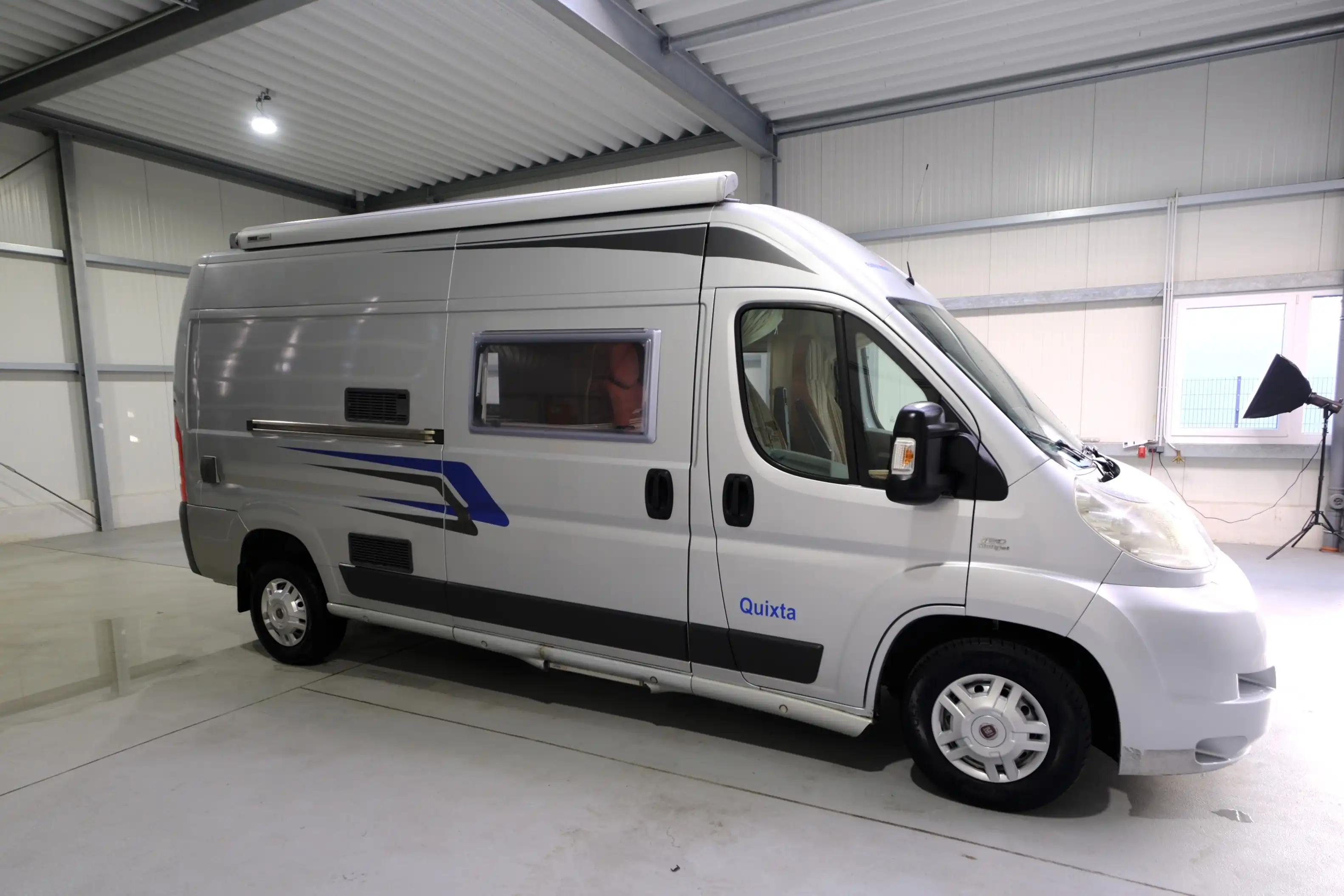 EURAMOBIL Quixta 580 FB/Festbett/Klimaanlage/Markise/AHK/TÜV 02-2026